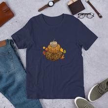 Load image into Gallery viewer, Pumpkins and leaves - T-Shirt Clan