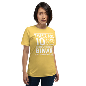 There are 10 types of people - T-Shirt Clan