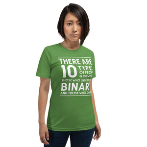 There are 10 types of people - T-Shirt Clan