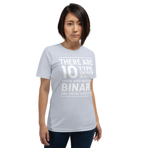 There are 10 types of people - T-Shirt Clan